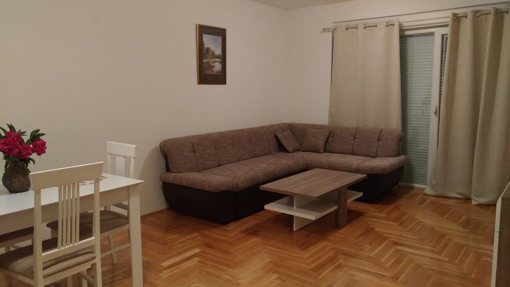 Apartment Ancora2 เทรบินเย ภายนอก รูปภาพ